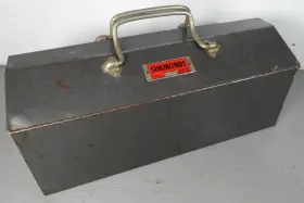 50060 SIMMONDS Scarce Chicago Tombstone Hip Roof Tool Box